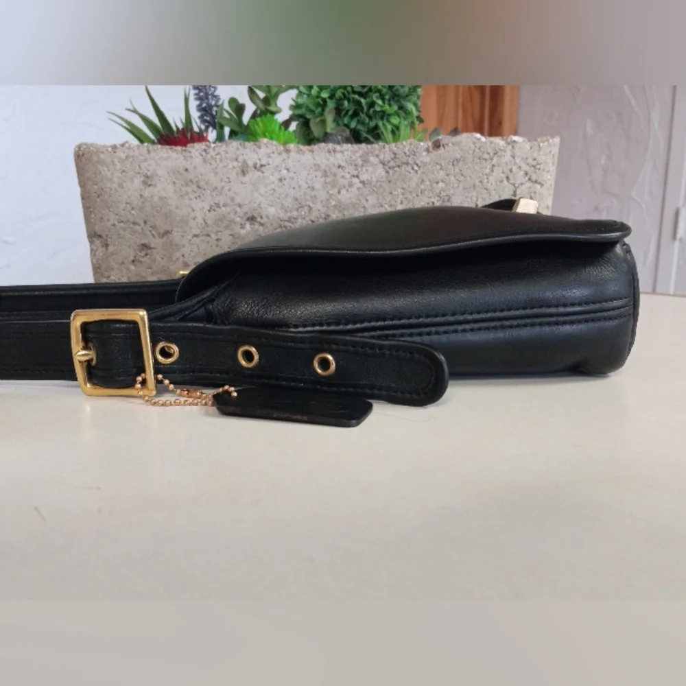 Coach Legacy 1991, Companion Flap Crossbody, Syle #9715